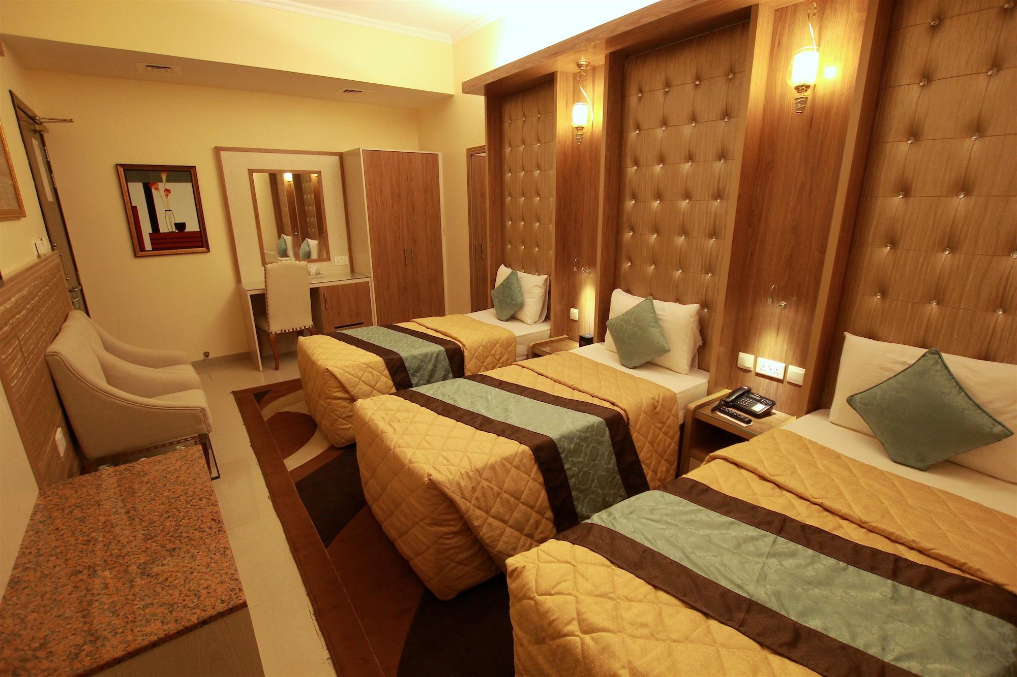 Naif Fort Hotel Dubai Exterior foto