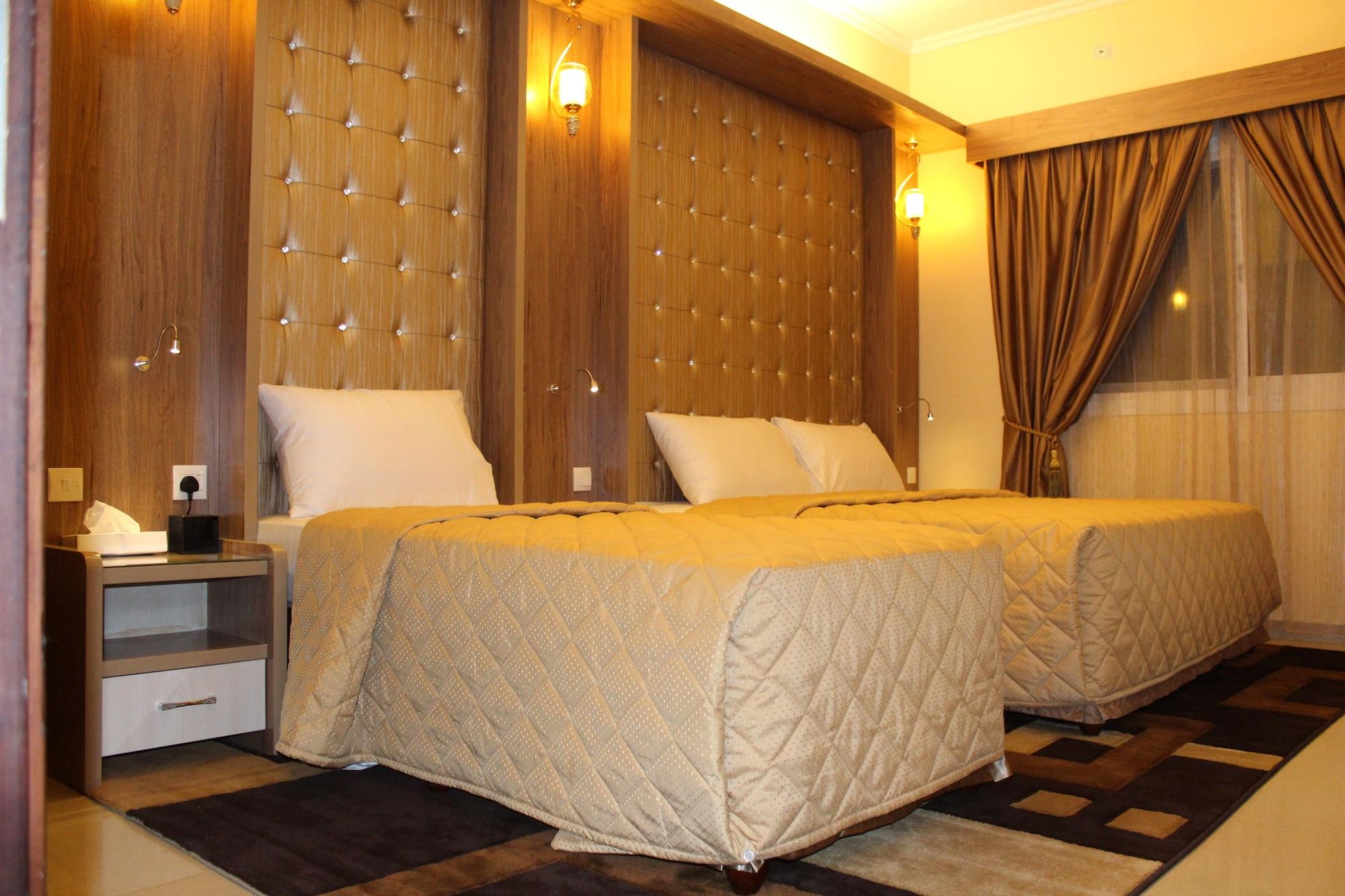 Naif Fort Hotel Dubai Exterior foto