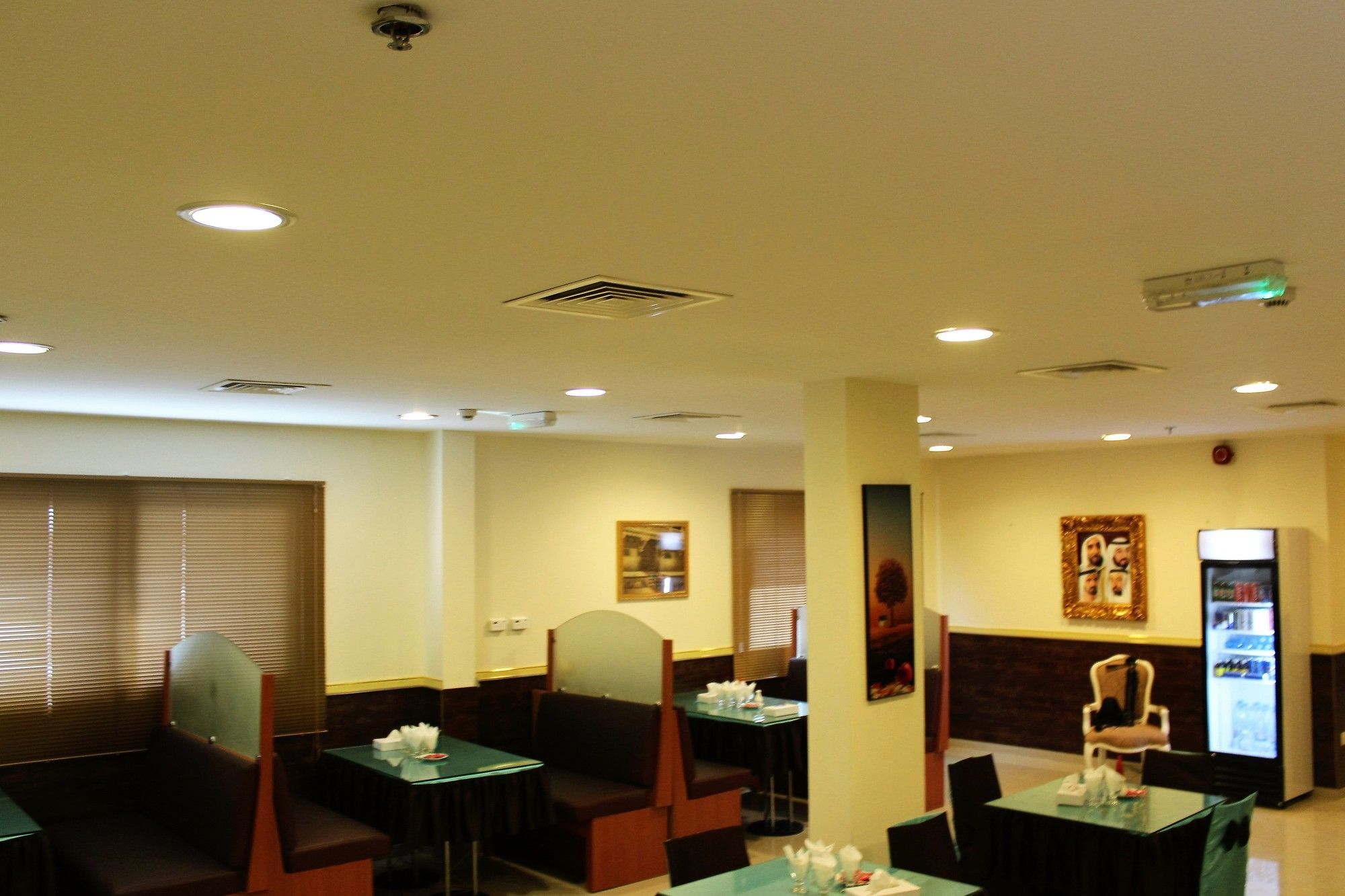 Naif Fort Hotel Dubai Exterior foto