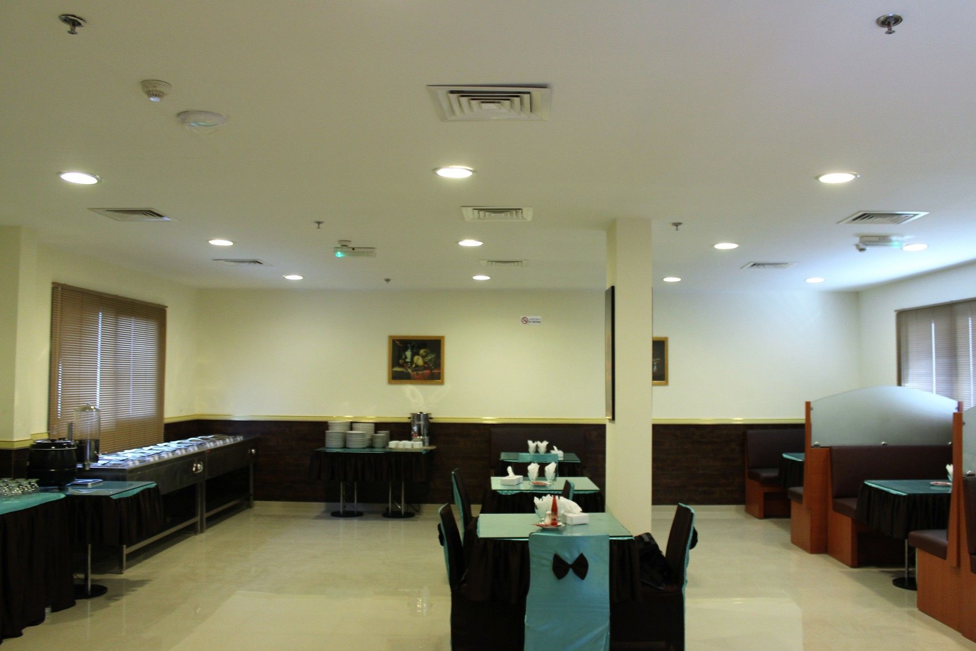 Naif Fort Hotel Dubai Exterior foto