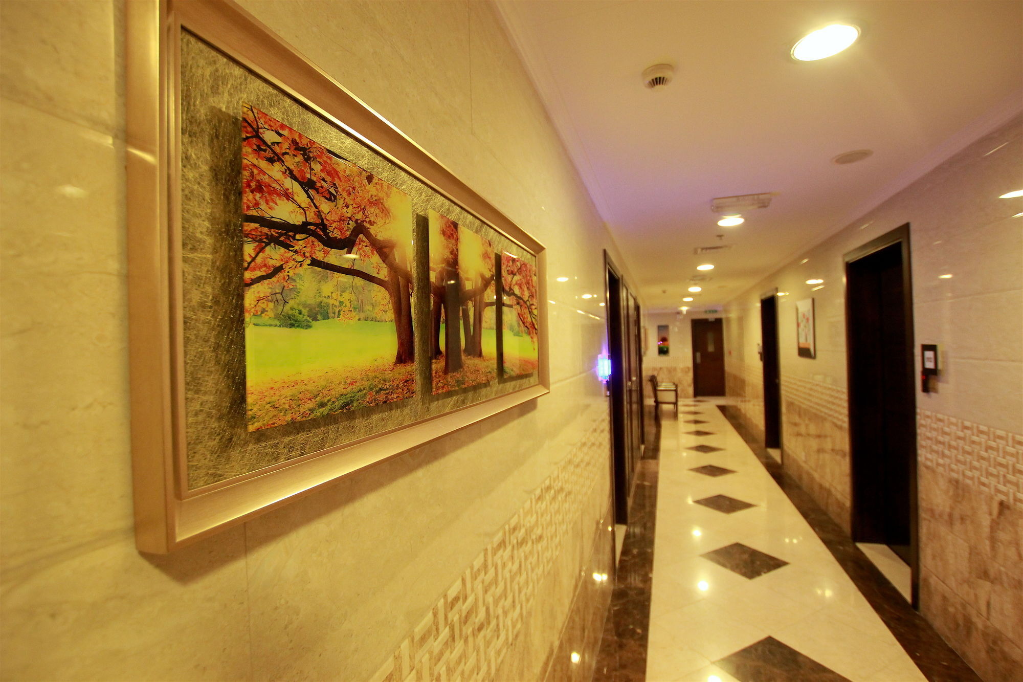 Naif Fort Hotel Dubai Exterior foto